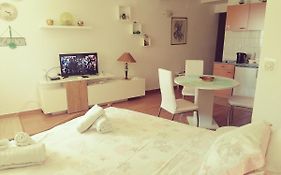 Apartment Lju On The Beach