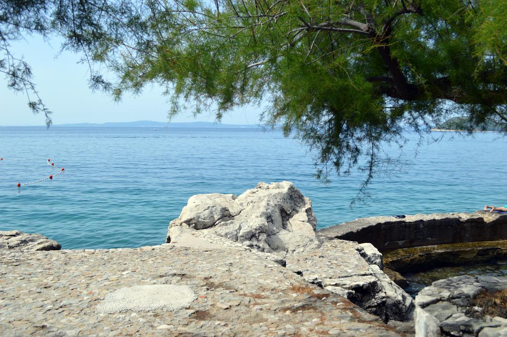 Apartment Lju On The Beach Split Exterior photo